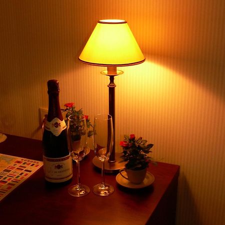 Hotel Prelude Knesselare ภายนอก รูปภาพ