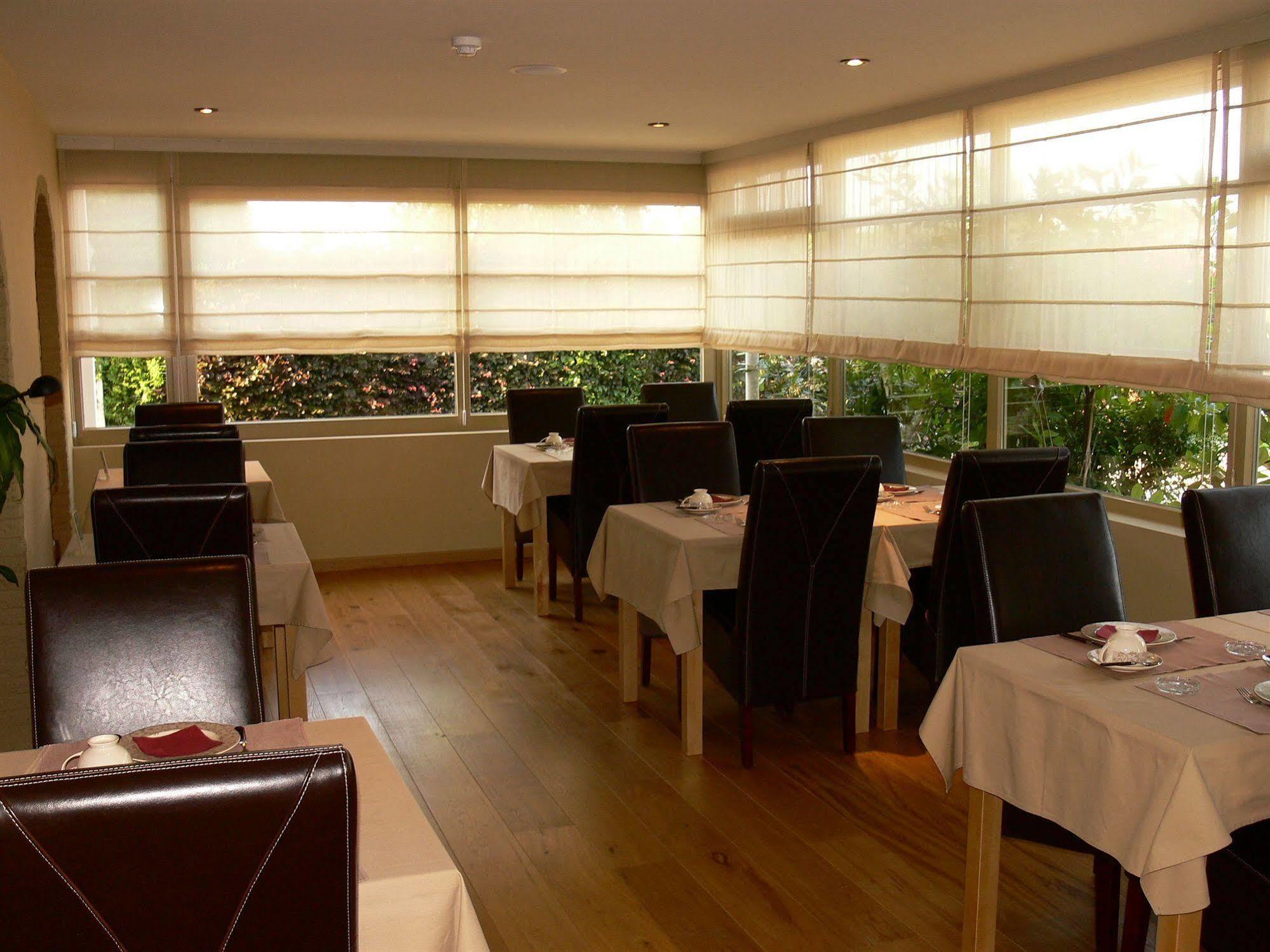 Hotel Prelude Knesselare ภายนอก รูปภาพ